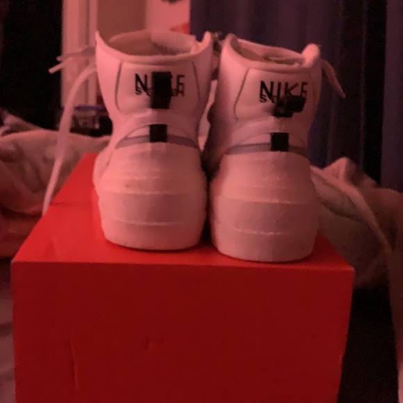 Nike Sacai blazer mid Gray white